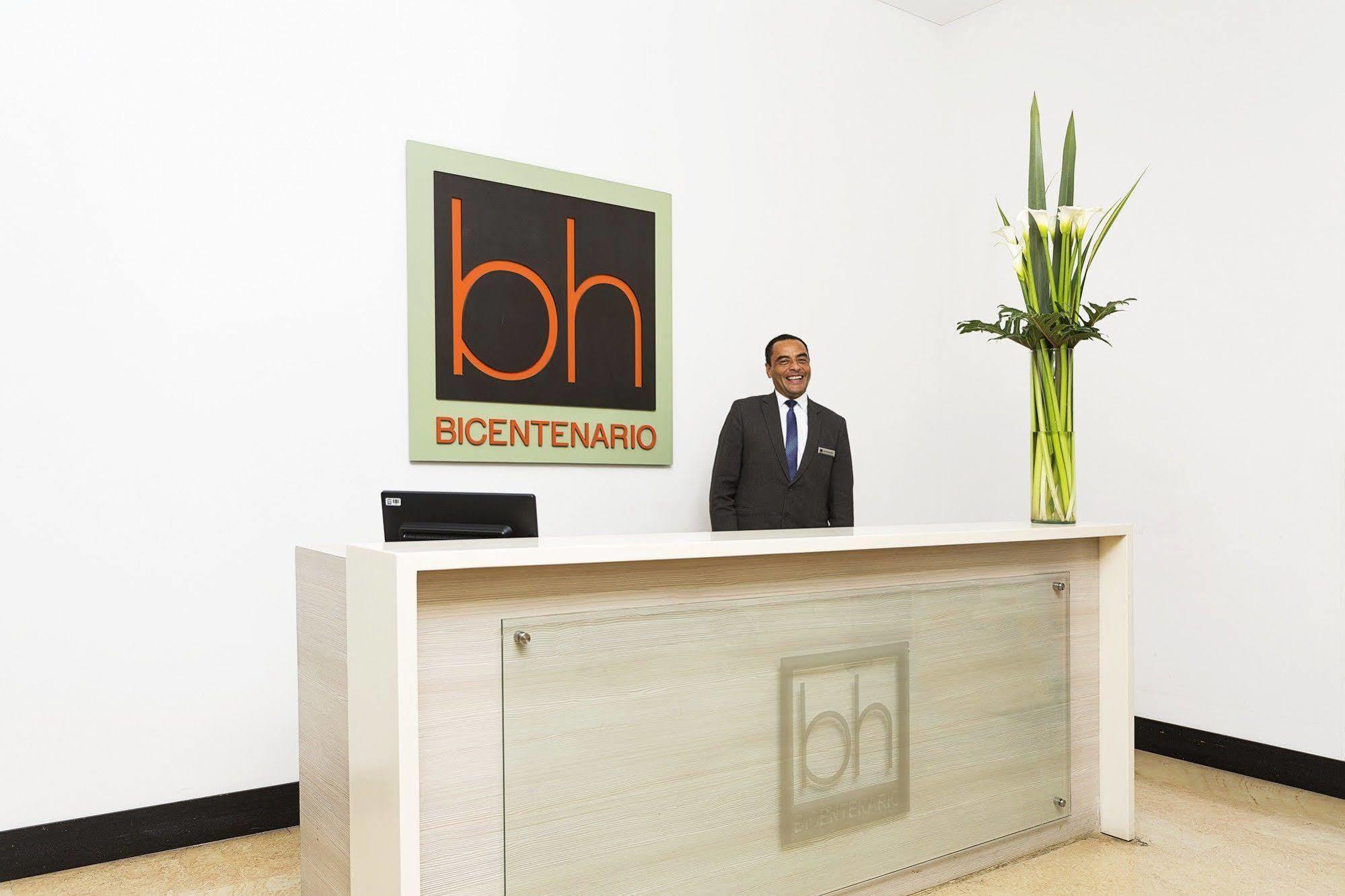 Hotel Bh Bicentenario Bogotá Zewnętrze zdjęcie